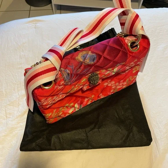 Kurt Geiger Red Floral Shoulder Bag with Gold Chain - Picture 6 of 7